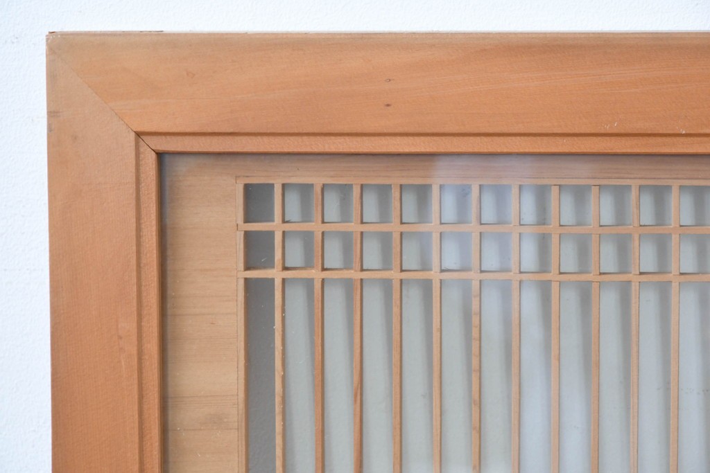 ヴィンテージ建具　昭和中期から後期　両面ガラス　繊細な格子が上品な筬欄間3枚セット　(R-086110)