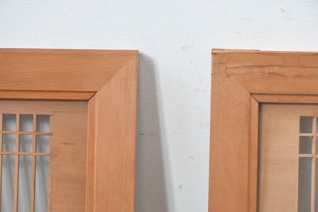 ヴィンテージ建具　昭和中期から後期　両面ガラス　繊細な格子が上品な筬欄間3枚セット　(R-086110)