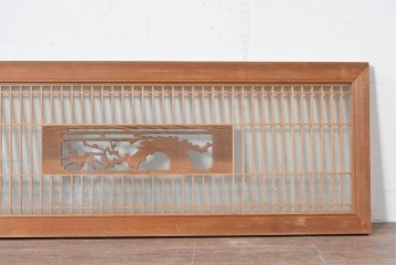 ヴィンテージ建具　昭和中期から後期　両面ガラス　彫刻と繊細な格子が調和した筬欄間2枚セット　(R-086111)