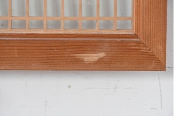 ヴィンテージ建具　昭和中期から後期　両面ガラス　彫刻と繊細な格子が調和した筬欄間2枚セット　(R-086111)