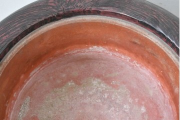 和製アンティーク　杉材　伝統技法「杢目出し漆塗り」(根来漆塗り)　手あぶり　際立った杢目と艶のある風合いが美しいくり抜き火鉢　(R-086113)