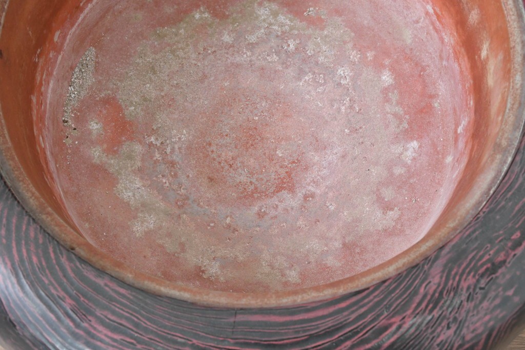 和製アンティーク　杉材　伝統技法「杢目出し漆塗り」(根来漆塗り)　手あぶり　際立った杢目と艶のある風合いが美しいくり抜き火鉢　(R-086113)