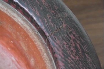 和製アンティーク　杉材　伝統技法「杢目出し漆塗り」(根来漆塗り)　手あぶり　際立った杢目と艶のある風合いが美しいくり抜き火鉢　(R-086113)