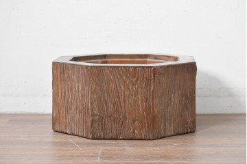 【簡易リペア限定品】　和製アンティーク　明治～大正　口縁黒柿・本体浮造り　表情豊かな木目が味わい深い八角木製火鉢　(R-086115)