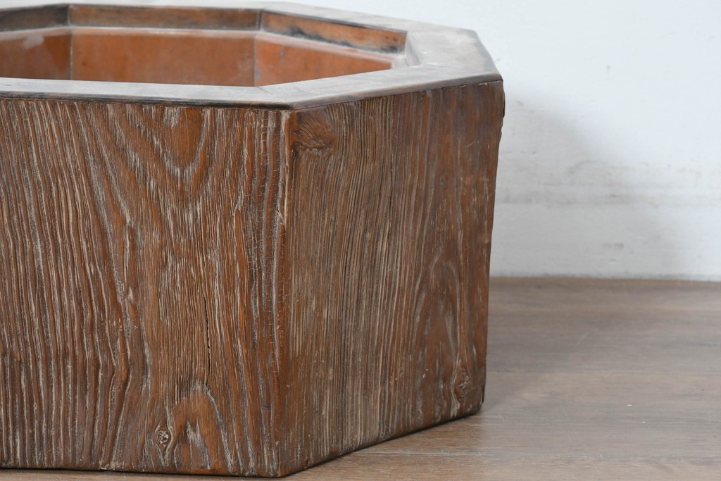 【簡易リペア限定品】　和製アンティーク　明治～大正　口縁黒柿・本体浮造り　表情豊かな木目が味わい深い八角木製火鉢　(R-086115)