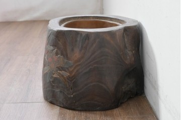 和製アンティーク　明治～大正　桐材　草花の蒔絵がアクセントのくり抜き火鉢　(R-086116)