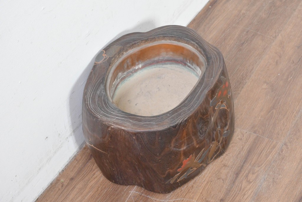 和製アンティーク　明治～大正　桐材　草花の蒔絵がアクセントのくり抜き火鉢　(R-086116)