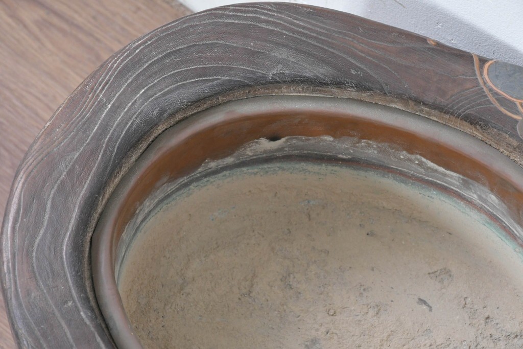 和製アンティーク　明治～大正　桐材　草花の蒔絵がアクセントのくり抜き火鉢　(R-086116)