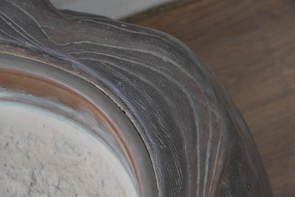 和製アンティーク　明治～大正　桐材　草花の蒔絵がアクセントのくり抜き火鉢　(R-086116)