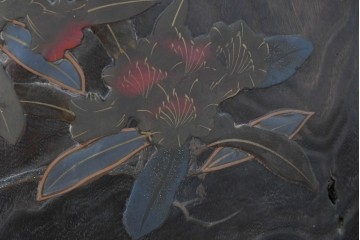 和製アンティーク　明治～大正　桐材　草花の蒔絵がアクセントのくり抜き火鉢　(R-086116)