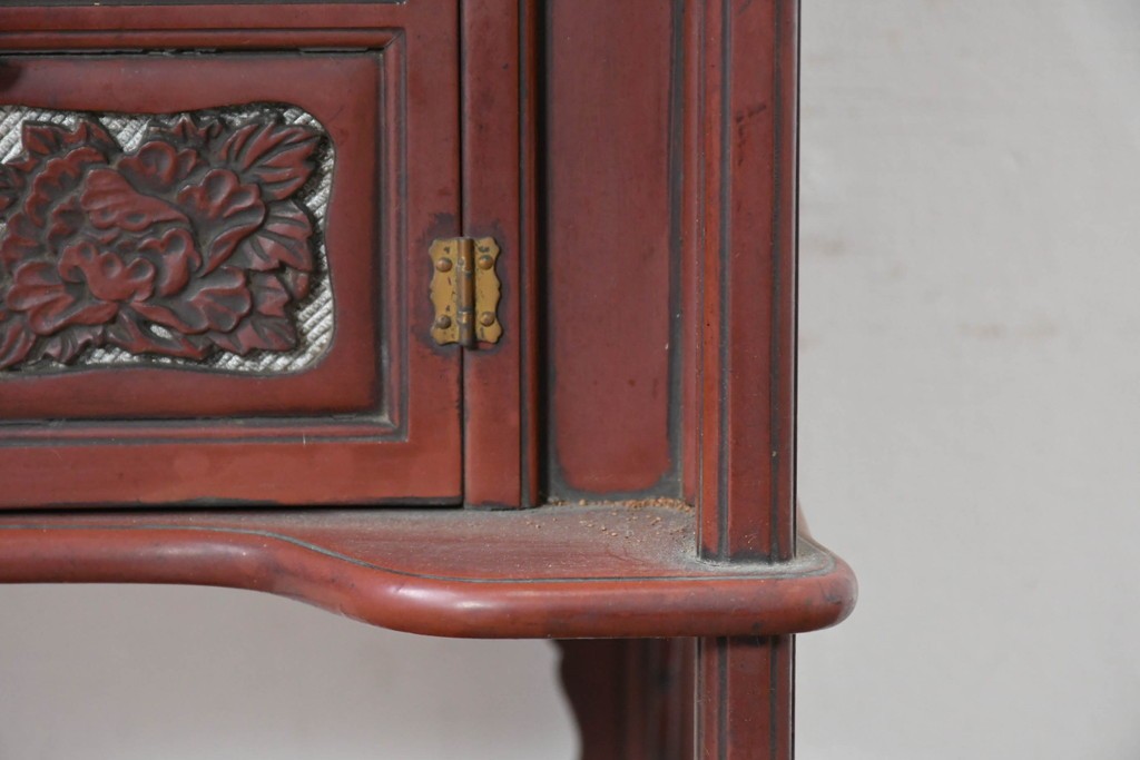 和製アンティーク　明治大正期　茶道具　牡丹の彫刻が施された朱塗りの袋棚　(R-086118)