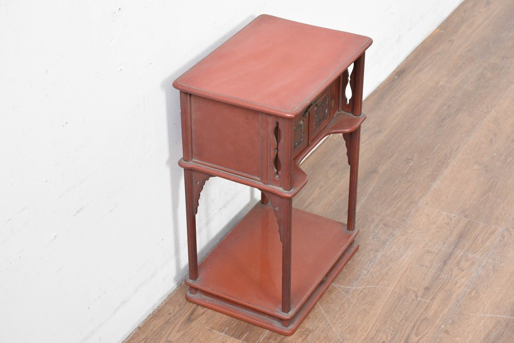 和製アンティーク　明治大正期　茶道具　牡丹の彫刻が施された朱塗りの袋棚　(R-086118)