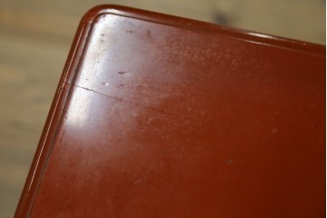 和製アンティーク　明治大正期　茶道具　牡丹の彫刻が施された朱塗りの袋棚　(R-086118)