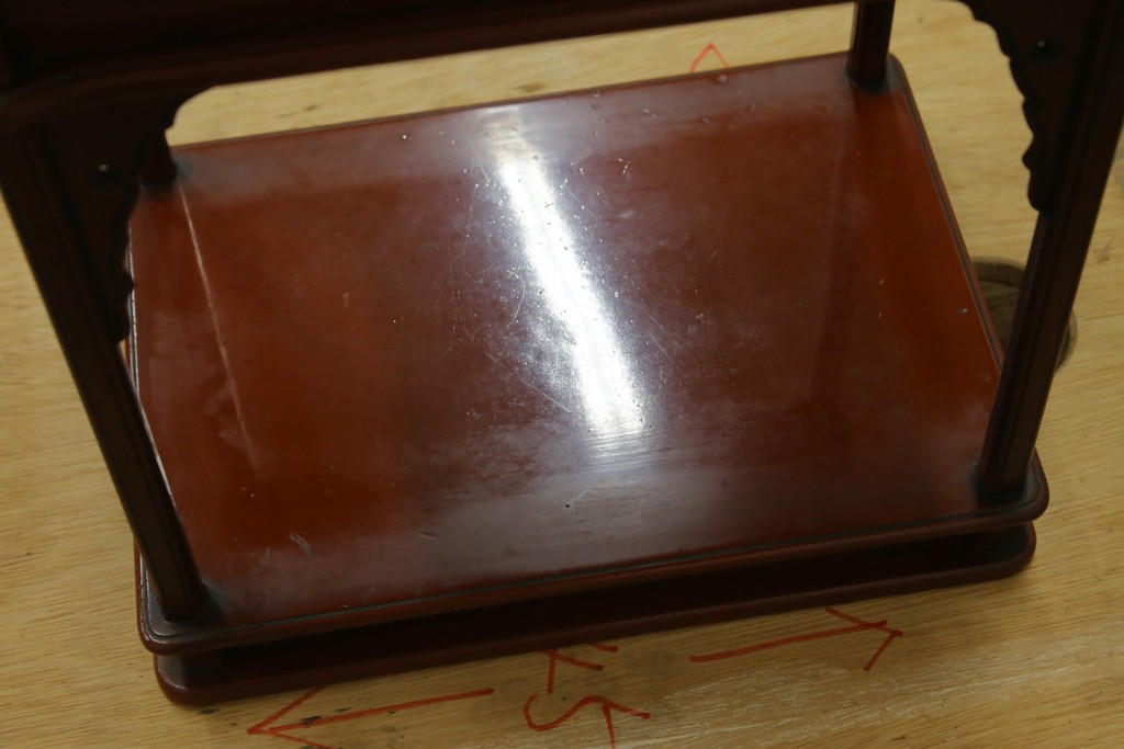 和製アンティーク　明治大正期　茶道具　牡丹の彫刻が施された朱塗りの袋棚　(R-086118)