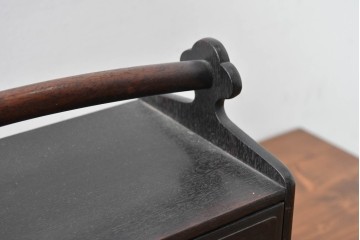 和製アンティーク　落ち着いた色合いですっきりとした印象の無精箱　(R-086119)