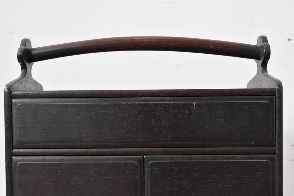 和製アンティーク　落ち着いた色合いですっきりとした印象の無精箱　(R-086119)