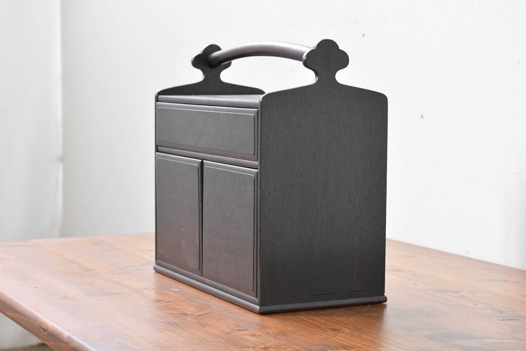 和製アンティーク　落ち着いた色合いですっきりとした印象の無精箱　(R-086119)