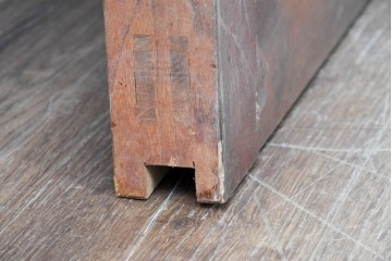 アンティーク建具　大正から昭和初期　総欅(ケヤキ)材　北陸産　重厚な金具と升目意匠の格子蔵戸1枚　(R-086120)