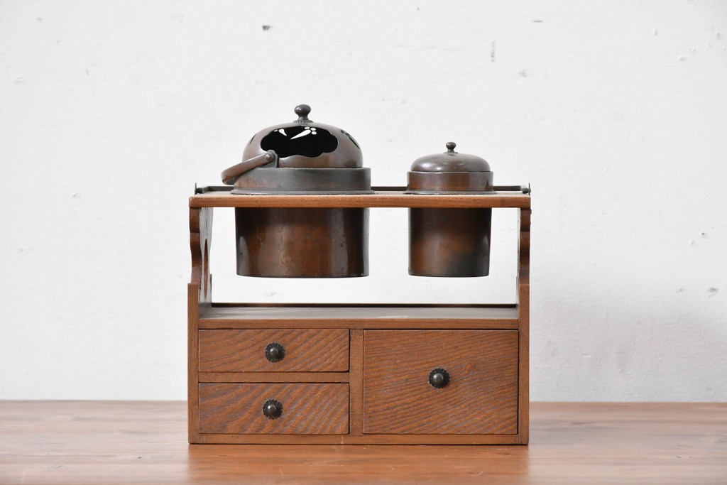 和製アンティーク　明治大正期　欅(ケヤキ)材　銅製の火入れと灰吹を備えた煙草盆　(R-086124)