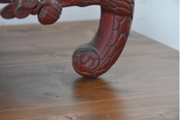 和製アンティーク　明治大正期　経済産業大臣指定伝統的工芸品　村上木彫堆朱　龍・松・富士山が彫り込まれた朱塗りの花台　(R-086125)