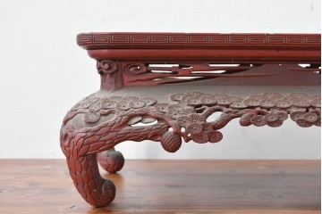 和製アンティーク　明治大正期　経済産業大臣指定伝統的工芸品　村上木彫堆朱　龍・松・富士山が彫り込まれた朱塗りの花台　(R-086125)