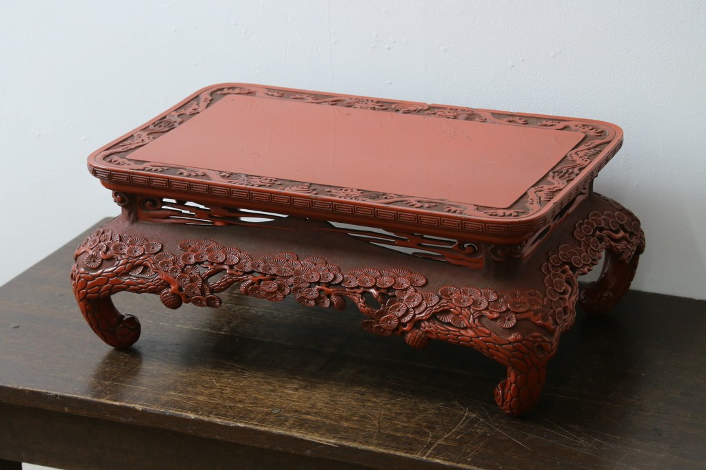 和製アンティーク　明治大正期　経済産業大臣指定伝統的工芸品　村上木彫堆朱　龍・松・富士山が彫り込まれた朱塗りの花台　(R-086125)