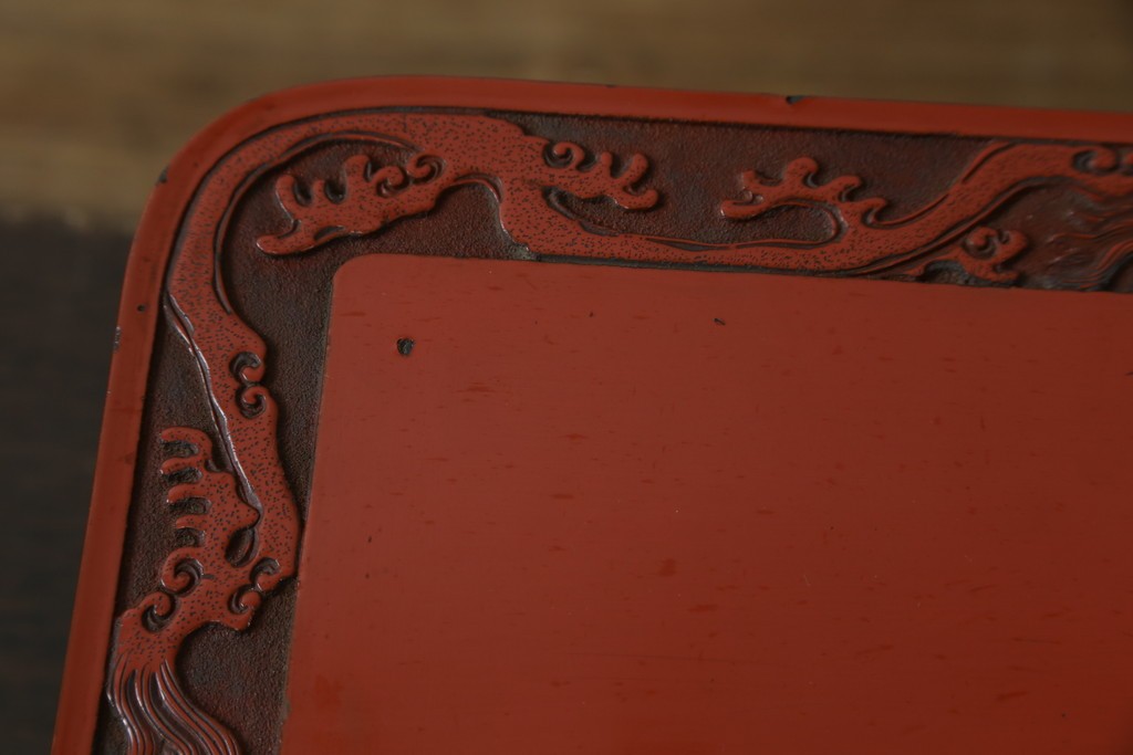 和製アンティーク　明治大正期　経済産業大臣指定伝統的工芸品　村上木彫堆朱　龍・松・富士山が彫り込まれた朱塗りの花台　(R-086125)