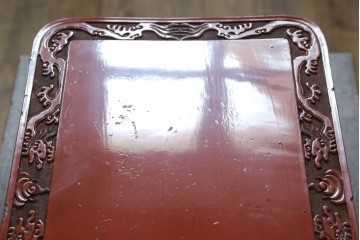 和製アンティーク　明治大正期　経済産業大臣指定伝統的工芸品　村上木彫堆朱　龍・松・富士山が彫り込まれた朱塗りの花台　(R-086125)