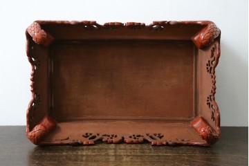 和製アンティーク　明治大正期　経済産業大臣指定伝統的工芸品　村上木彫堆朱　龍・松・富士山が彫り込まれた朱塗りの花台　(R-086125)