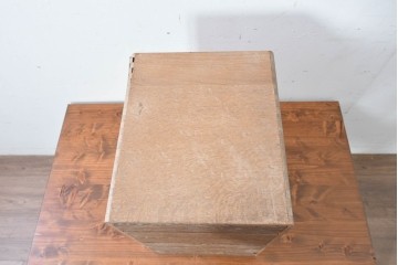 和製ヴィンテージ　ナラ材　古い木味が魅力の6杯小引き出し　(R-086126)