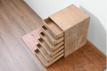 和製ヴィンテージ　ナラ材　古い木味が魅力の6杯小引き出し　(R-086126)