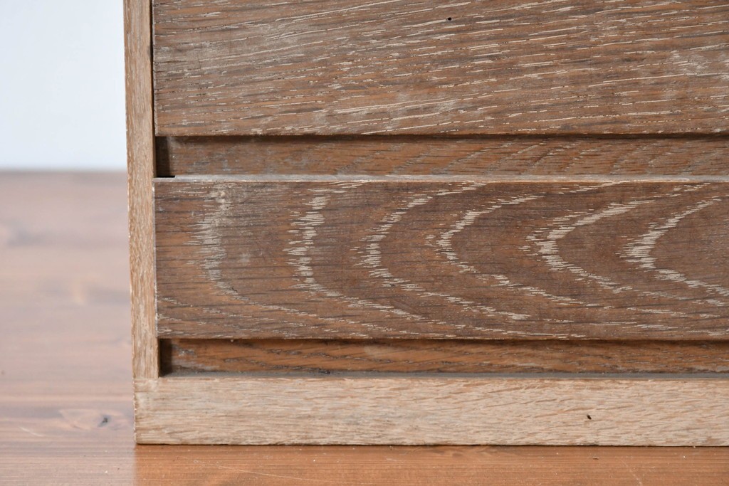 和製ヴィンテージ　ナラ材　古い木味が魅力の6杯小引き出し　(R-086126)