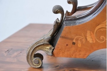 中古　銀座和光取り扱い　イタリア　ARTEM(アルテム)　Hermle(ヘルムレ)　ウエストミンスターチャイム(ゼンマイ式・8日巻き)の象嵌入り置き時計　定価約47万円相当　(R-086128)