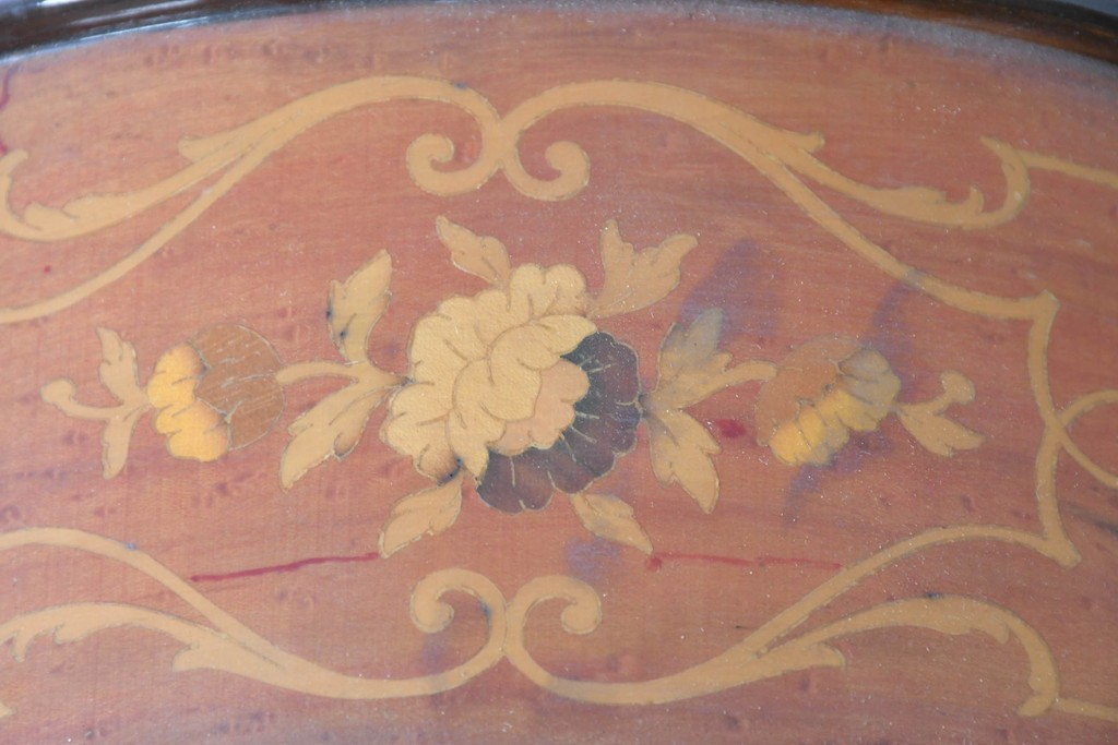 中古　銀座和光取り扱い　イタリア　ARTEM(アルテム)　Hermle(ヘルムレ)　ウエストミンスターチャイム(ゼンマイ式・8日巻き)の象嵌入り置き時計　定価約47万円相当　(R-086128)