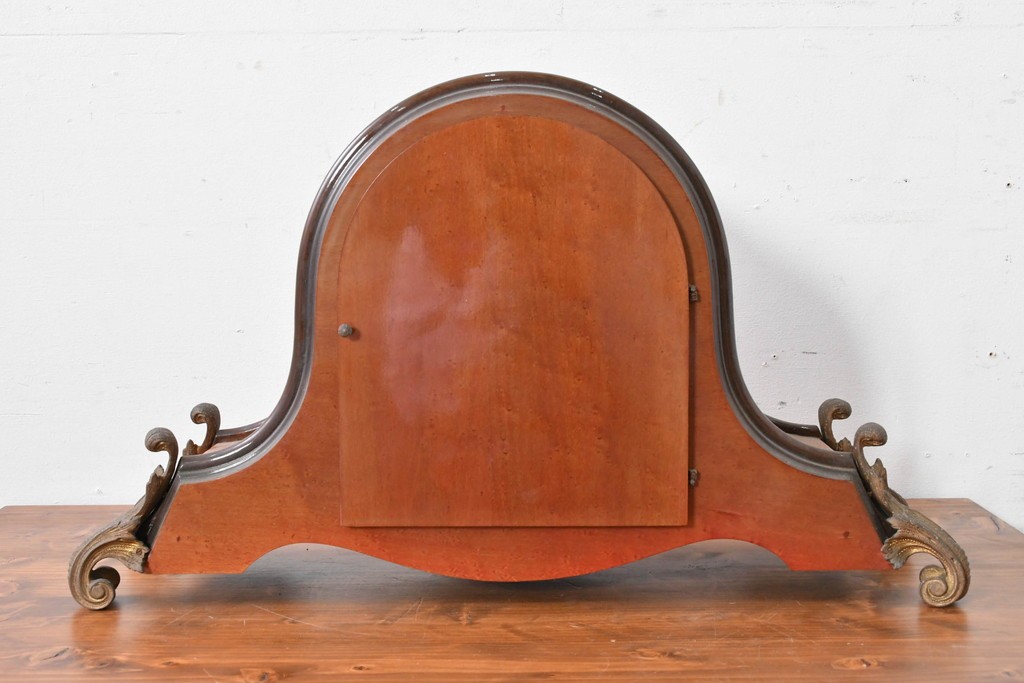 中古　銀座和光取り扱い　イタリア　ARTEM(アルテム)　Hermle(ヘルムレ)　ウエストミンスターチャイム(ゼンマイ式・8日巻き)の象嵌入り置き時計　定価約47万円相当　(R-086128)