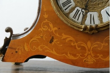 中古　銀座和光取り扱い　イタリア　ARTEM(アルテム)　Hermle(ヘルムレ)　ウエストミンスターチャイム(ゼンマイ式・8日巻き)の象嵌入り置き時計　定価約47万円　(R-086128)