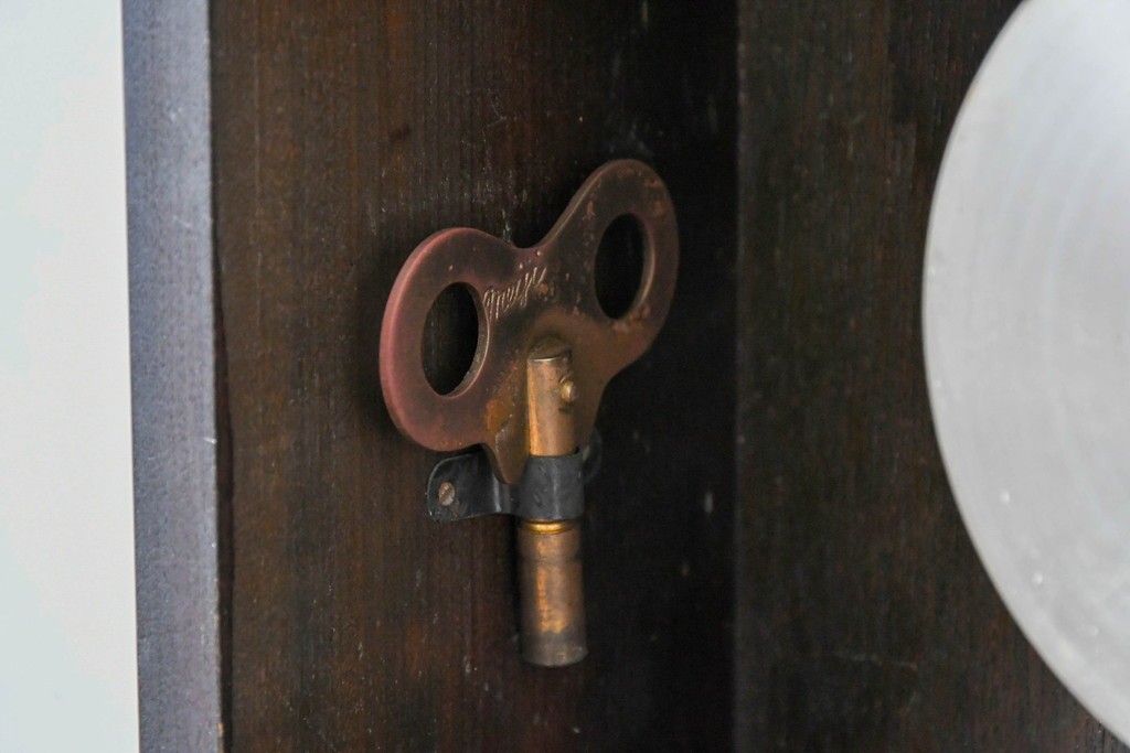 和製ヴィンテージ　昭和中期　Meiji(明治時計社)　レトロなガラス扉の振り子時計　(R-086129)