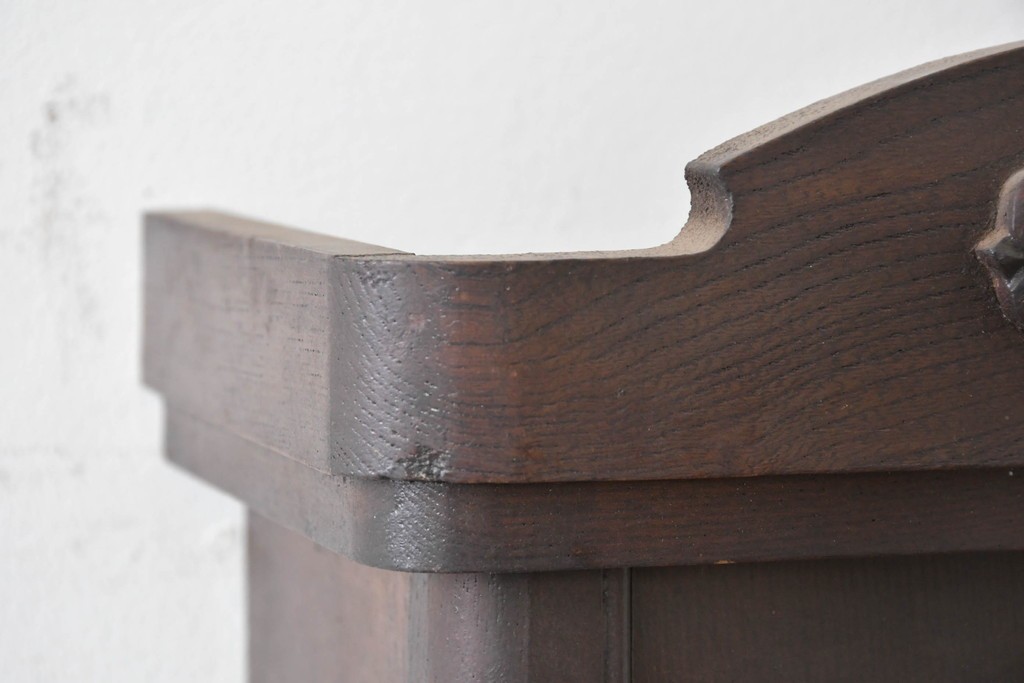 和製アンティーク　大正期　横浜エムズイ商会　TRADE(Z)MARK(トレードマーク)　彫刻装飾がアクセントの掛け時計　(R-086130)