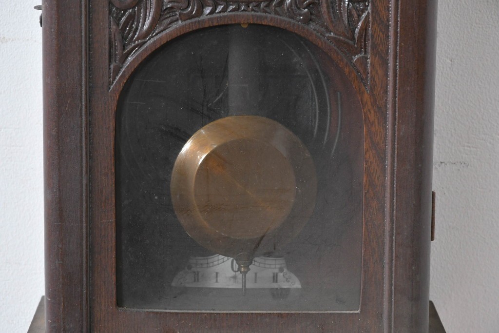 和製アンティーク　大正期　横浜エムズイ商会　TRADE(Z)MARK(トレードマーク)　彫刻装飾がアクセントの掛け時計　(R-086130)