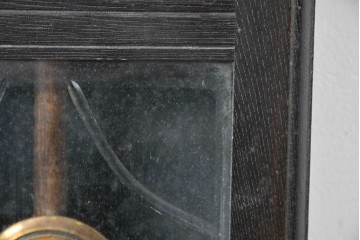 和製アンティーク　大正期　小栗時計製造所　IDEAL(アイデアル)　意匠ガラス扉が目を惹く掛け時計　(R-086131)