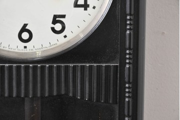 和製アンティーク　Meiji(明治時計社)　彫刻装飾が映える縦長の掛け時計　(R-086133)