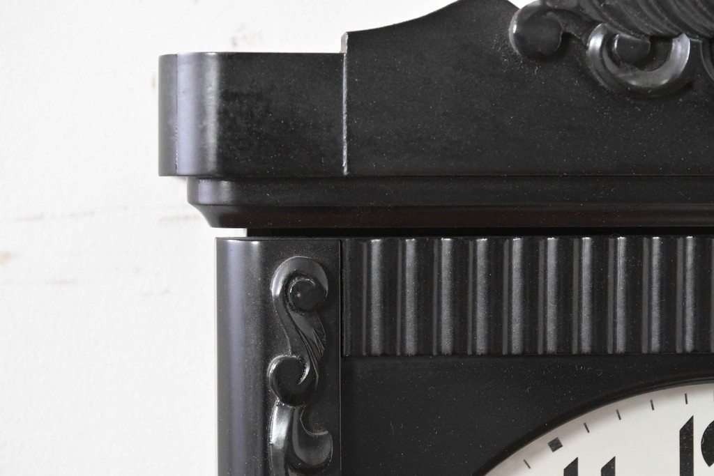 和製アンティーク　Meiji(明治時計社)　彫刻装飾が映える縦長の掛け時計　(R-086133)