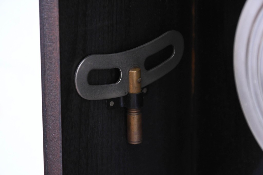 和製アンティーク　Meiji(明治時計社)　彫刻装飾が映える縦長の掛け時計　(R-086133)