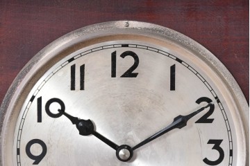 和製アンティーク　精工舎(SEIKOSHA、セイコー)　装飾彫刻がクラシカルな掛け時計　(R-086135)