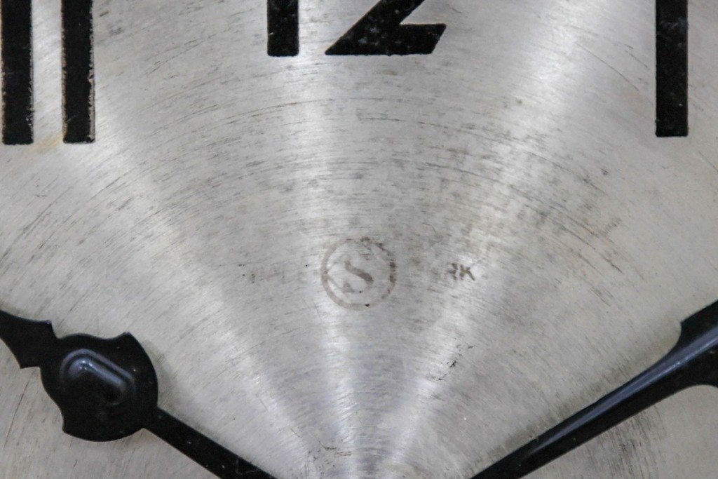 和製アンティーク　精工舎(SEIKOSHA、セイコー)　装飾彫刻がクラシカルな掛け時計　(R-086135)