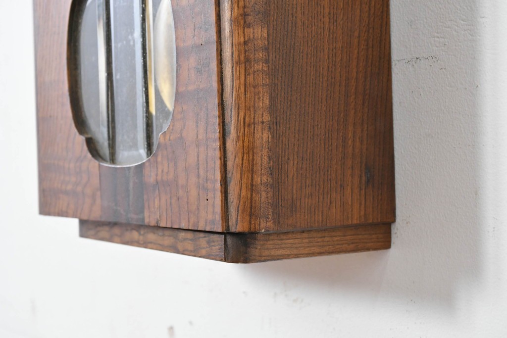 和製アンティーク　味わいのある木目が魅力の振り子時計　(R-086137)