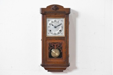 和製アンティーク　クラシカルな装飾彫刻が美しい振り子時計　(R-086138)