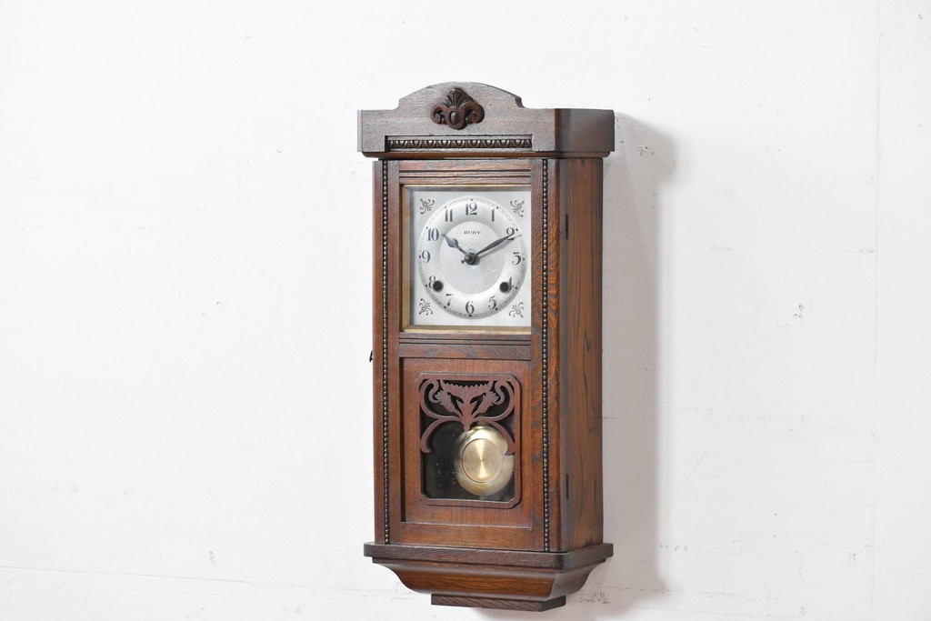 和製アンティーク　クラシカルな装飾彫刻が美しい振り子時計　(R-086138)