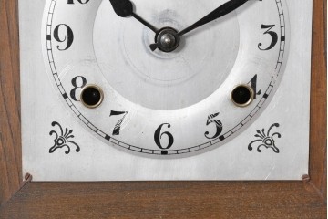 和製アンティーク　クラシカルな装飾彫刻が美しい振り子時計　(R-086138)