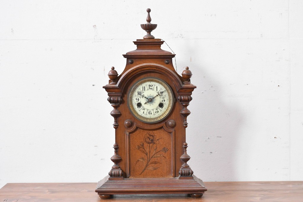 ドイツアンティーク　H.A.C(ハンブルグ・アメリカンクロック・カンパニー)製　Junghans(ユンハンス)合併前の希少品!　文字盤の美しい置時計　(R-086141)